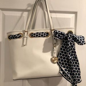 Michael Kors Jet Set Scarf Tote in Optic White